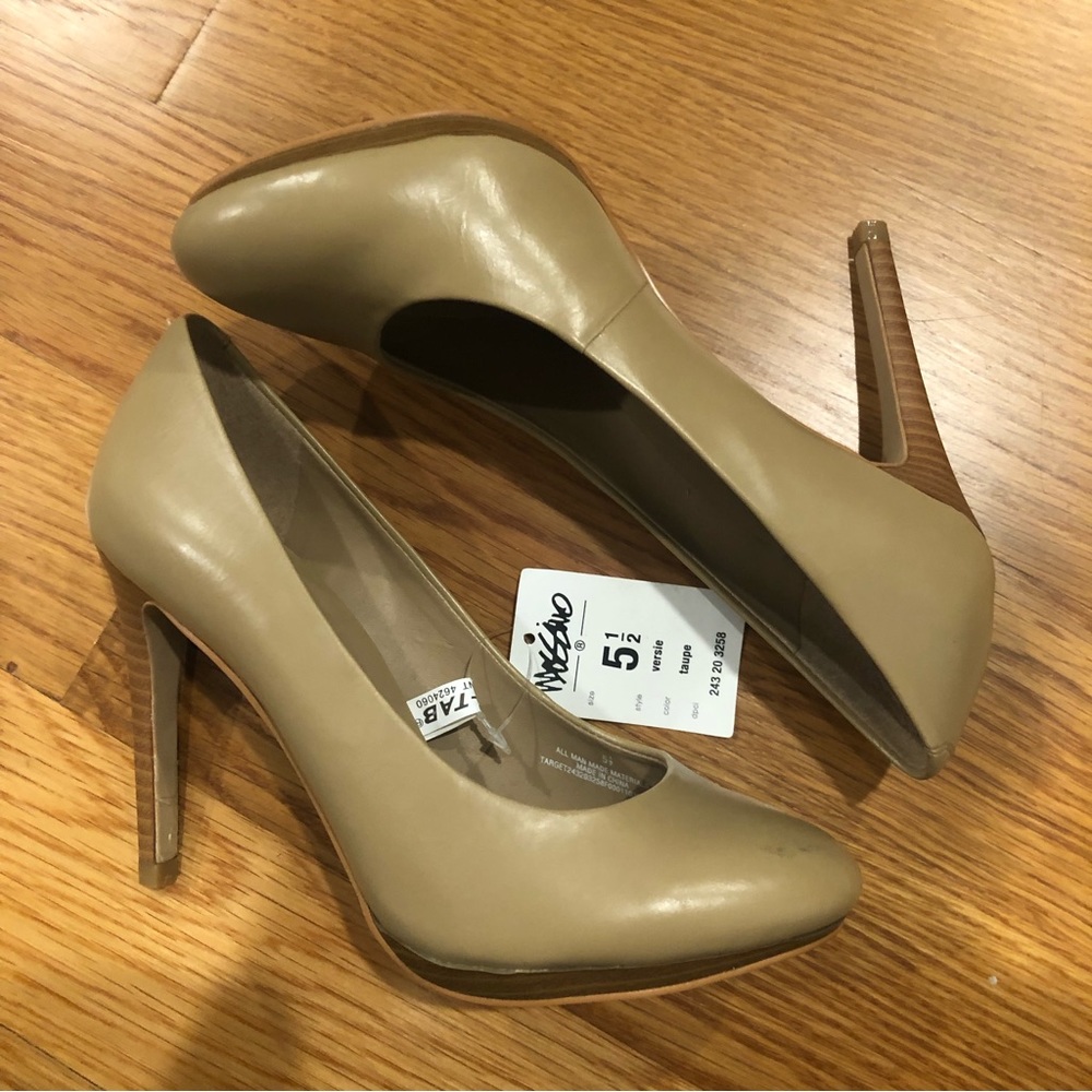 Mossimo Versie Nude Taupe Cushioned Footbed Platform Heels Pump 5.5